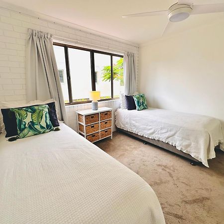 Illoura Holiday Apartment Three Bedroom Noosa River View Noosaville Exterior photo