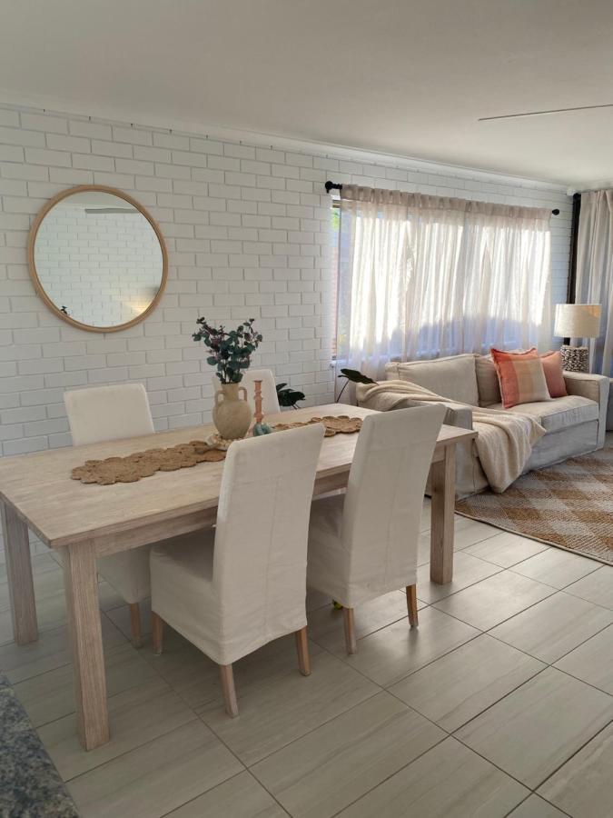 Illoura Holiday Apartment Three Bedroom Noosa River View Noosaville Exterior photo