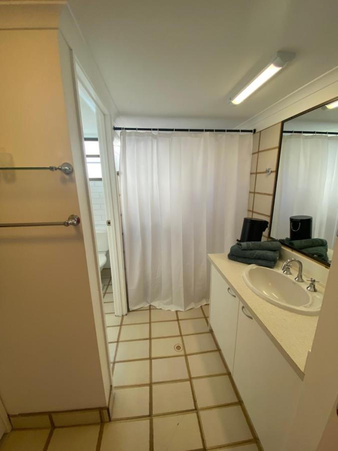 Illoura Holiday Apartment Three Bedroom Noosa River View Noosaville Exterior photo