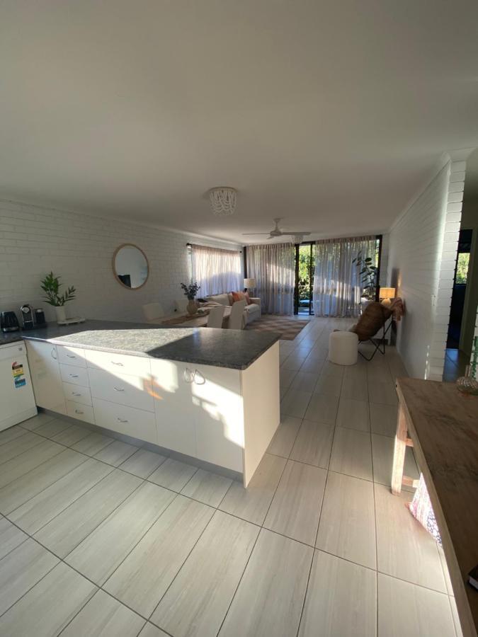 Illoura Holiday Apartment Three Bedroom Noosa River View Noosaville Exterior photo